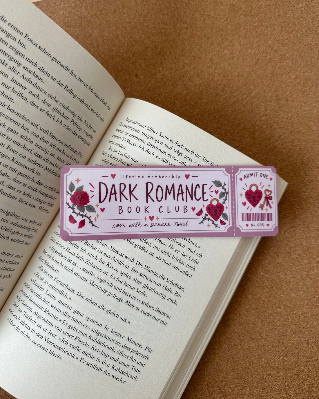 Dark Romance Bookclub Lesezeichen